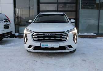 Подержанный автомобиль Haval Jolion 2023 года (8 фото)