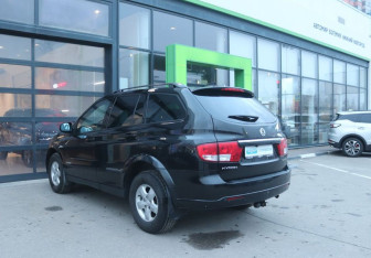 Подержанный автомобиль SsangYong Kyron 2014 года (3 фото)