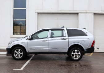 Подержанный автомобиль SsangYong Actyon Sports 2008 года (2 фото)
