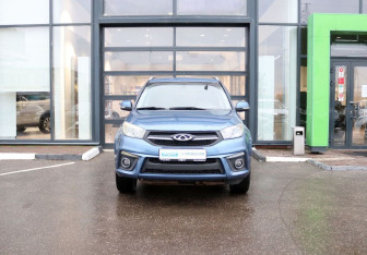 Подержанный автомобиль Chery Tiggo 3 2017 года (8 фото)