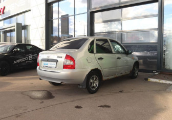 Подержанный автомобиль LADA (ВАЗ) Kalina Sedan 2008 года (5 фото)