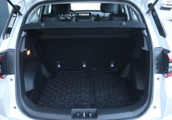 Подержанный автомобиль Chery Tiggo 4 Pro 2024 года (10 фото)