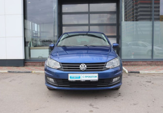 Подержанный автомобиль Volkswagen Polo Sedan 2019 года (8 фото)