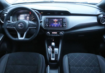 Подержанный автомобиль Nissan Kicks 2018 года (14 фото)