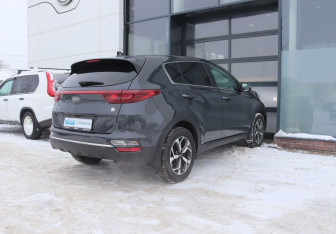 Подержанный автомобиль Kia Sportage 2020 года (5 фото)