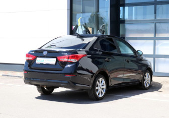 Подержанный автомобиль Changan Alsvin 2023 года (6 фото)