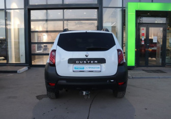 Подержанный автомобиль Renault Duster 2020 года (4 фото)