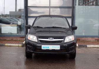 Подержанный автомобиль LADA (ВАЗ) Granta Liftback 2015 года (3 фото)