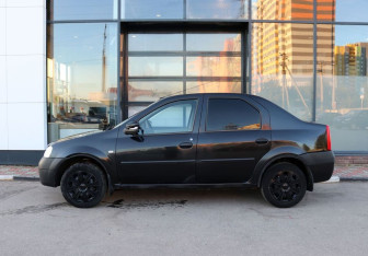 Подержанный автомобиль Renault Logan Sedan 2009 года (2 фото)