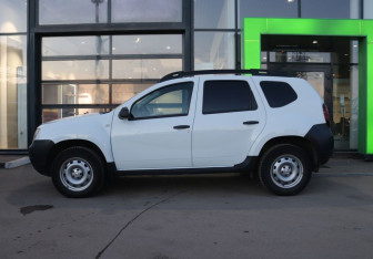 Подержанный автомобиль Renault Duster 2020 года (2 фото)