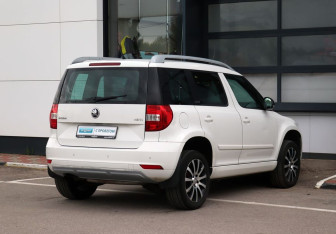 Подержанный автомобиль Skoda Yeti 2014 года (5 фото)
