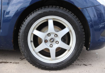Подержанный автомобиль Ford Focus Sedan 2011 года (9 фото)
