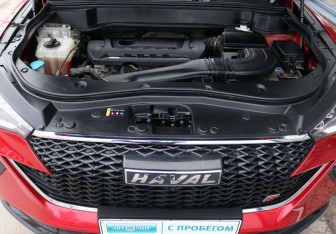 Подержанный автомобиль Haval F7 2024 года (14 фото)