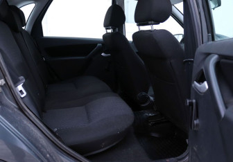 Подержанный автомобиль LADA (ВАЗ) Kalina Hatchback 2014 года (11 фото)