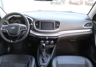 Подержанный автомобиль LADA (ВАЗ) Vesta Wagon 2024 года (12 фото)