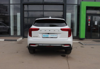Подержанный автомобиль Haval Jolion 2022 года (4 фото)