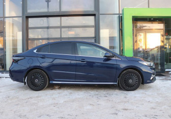 Подержанный автомобиль Omoda S5 2023 года (6 фото)