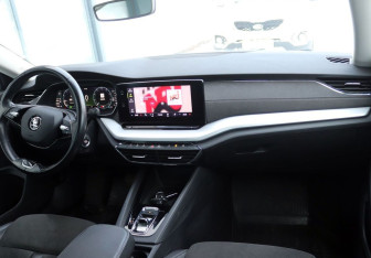 Подержанный автомобиль Skoda Octavia Liftback 2020 года (15 фото)