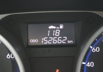 Подержанный автомобиль Hyundai ix35 2012 года (16 фото)