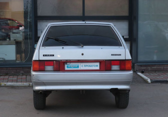 Подержанный автомобиль LADA (ВАЗ) 2114 2013 года (4 фото)