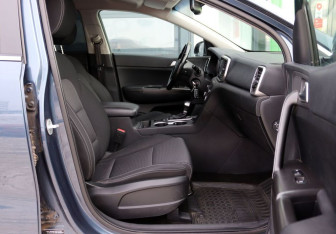 Подержанный автомобиль Kia Sportage 2019 года (11 фото)