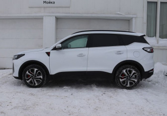 Подержанный автомобиль Chery Tiggo 7 Pro Max 2024 года (2 фото)