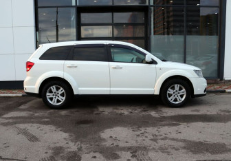 Подержанный автомобиль Fiat Freemont 2013 года (6 фото)