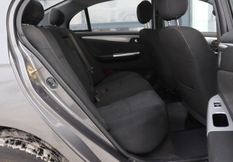 Подержанный автомобиль Lifan Solano 2015 года (11 фото)