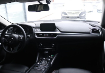 Подержанный автомобиль Mazda 6 Sedan 2015 года (14 фото)