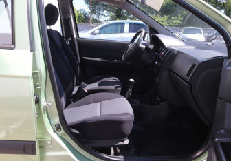 Подержанный автомобиль Hyundai Getz 2008 года (12 фото)