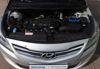 Подержанный автомобиль Hyundai Solaris Sedan 2014 года (9 фото)