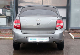 Подержанный автомобиль LADA (ВАЗ) Granta Sedan 2013 года (4 фото)