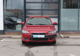 Подержанный автомобиль Mitsubishi Lancer Sedan 2008 года (7 фото)
