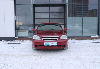 Подержанный автомобиль Chevrolet Lacetti Sedan 2011 года (8 фото)