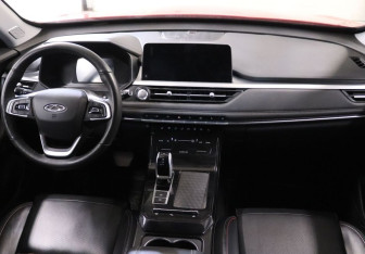 Подержанный автомобиль Chery Tiggo 7 Pro 2022 года (14 фото)