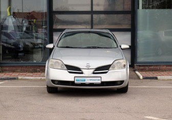 Подержанный автомобиль Nissan Primera Sedan 2004 года (9 фото)