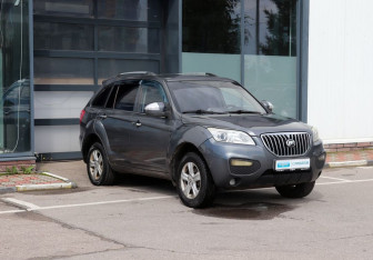 Подержанный автомобиль Lifan X60 2016 года (2 фото)