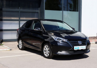 Подержанный автомобиль Changan Alsvin 2023 года (2 фото)