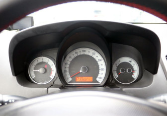 Подержанный автомобиль Kia Ceed Hatchback 2009 года (19 фото)