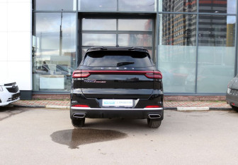 Подержанный автомобиль Chery Tiggo 7 Pro Max 2023 года (4 фото)