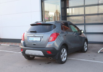Подержанный автомобиль Opel Mokka 2014 года (5 фото)