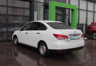 Подержанный автомобиль Nissan Almera Sedan 2014 года (3 фото)