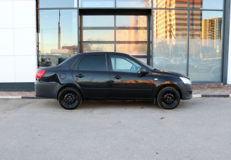 Подержанный автомобиль Datsun on-DO 2018 года (6 фото)