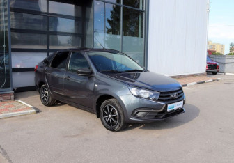 Подержанный автомобиль LADA (ВАЗ) Granta Hatchback 2018 года (7 фото)