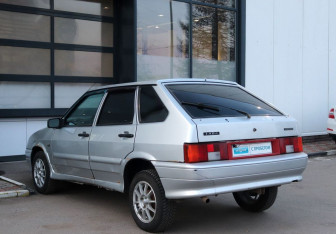 Подержанный автомобиль LADA (ВАЗ) 2114 2013 года (5 фото)