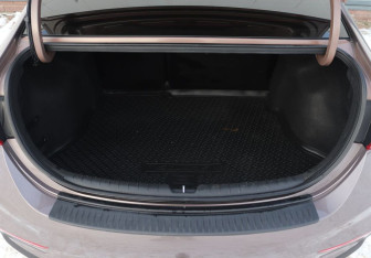 Подержанный автомобиль Hyundai Solaris Sedan 2018 года (10 фото)