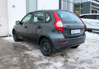 Подержанный автомобиль LADA (ВАЗ) Kalina Hatchback 2014 года (3 фото)