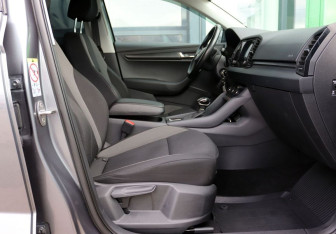 Подержанный автомобиль Skoda Karoq 2021 года (12 фото)