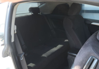 Подержанный автомобиль Kia Cerato Coupe 2011 года (12 фото)