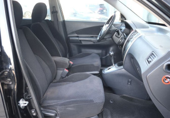 Подержанный автомобиль Hyundai Tucson 2008 года (13 фото)